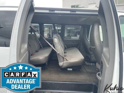 2017 Chevrolet Express Passenger 3500 LT