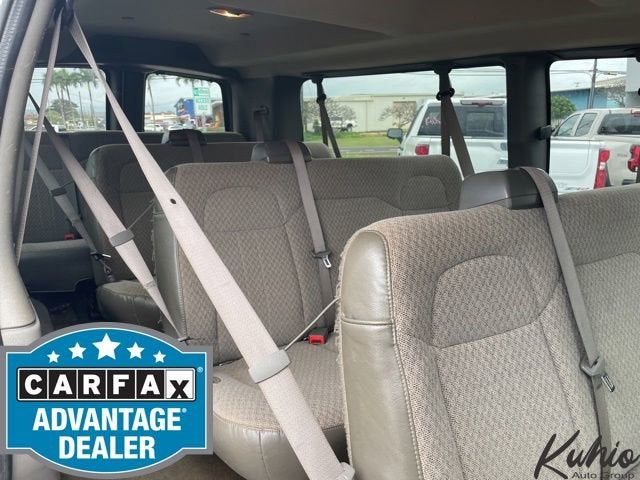 2017 Chevrolet Express Passenger 3500 LT