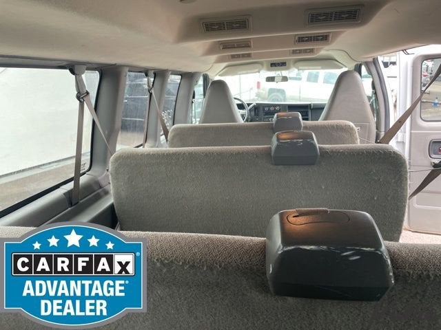 2017 Chevrolet Express Passenger 3500 LT