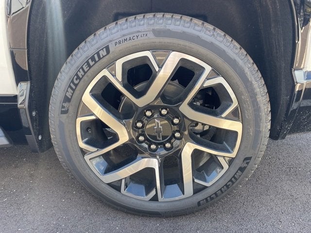 2025 Chevrolet Silverado EV RST - Extended Range