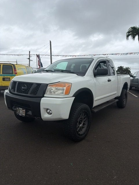 2015 Nissan Titan SV